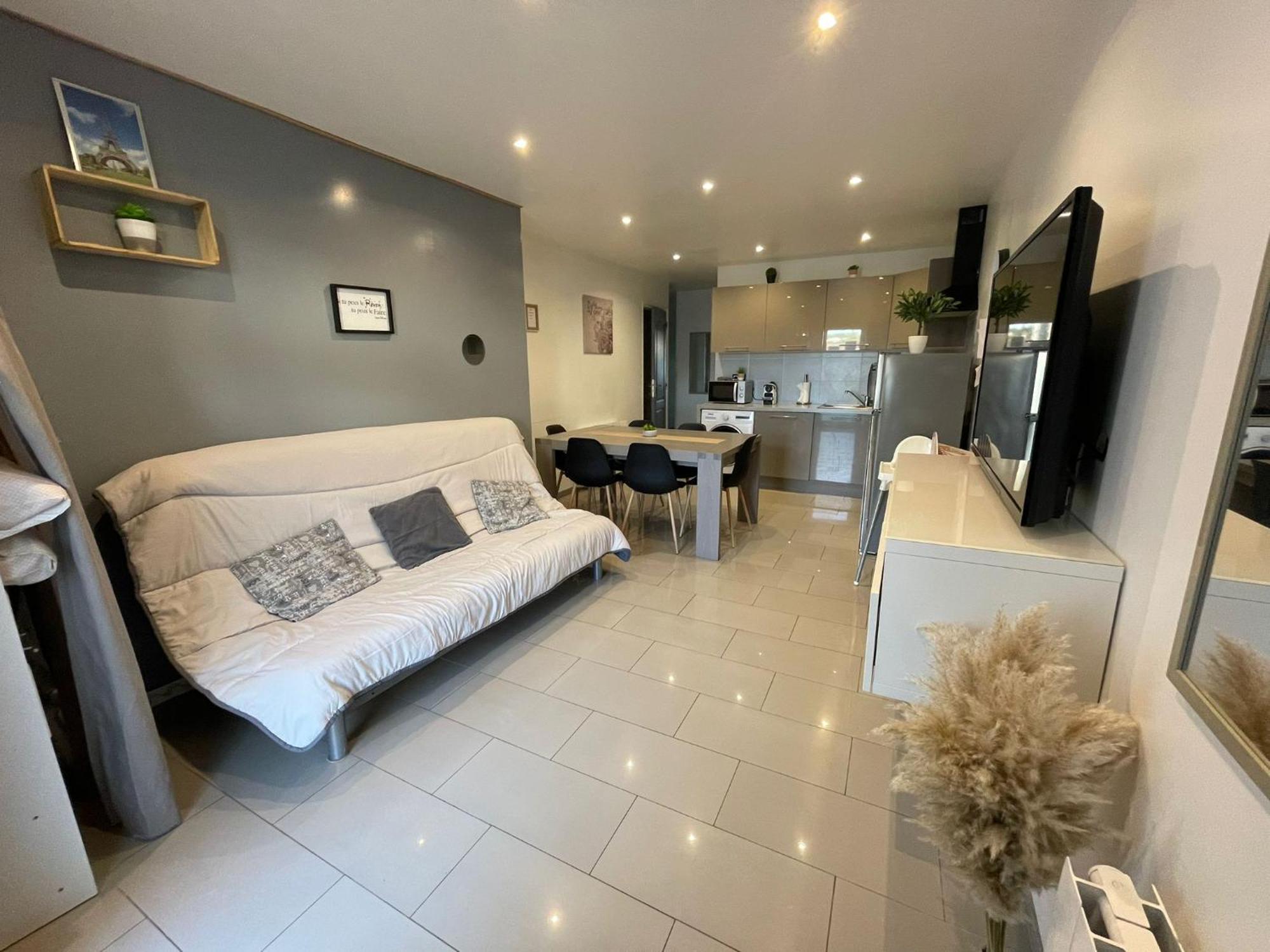 Appartement Villiers Sur Morin Proche De Disneyland Екстериор снимка