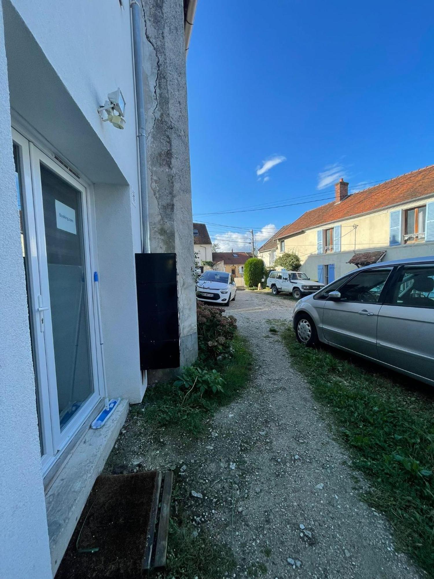 Appartement Villiers Sur Morin Proche De Disneyland Екстериор снимка